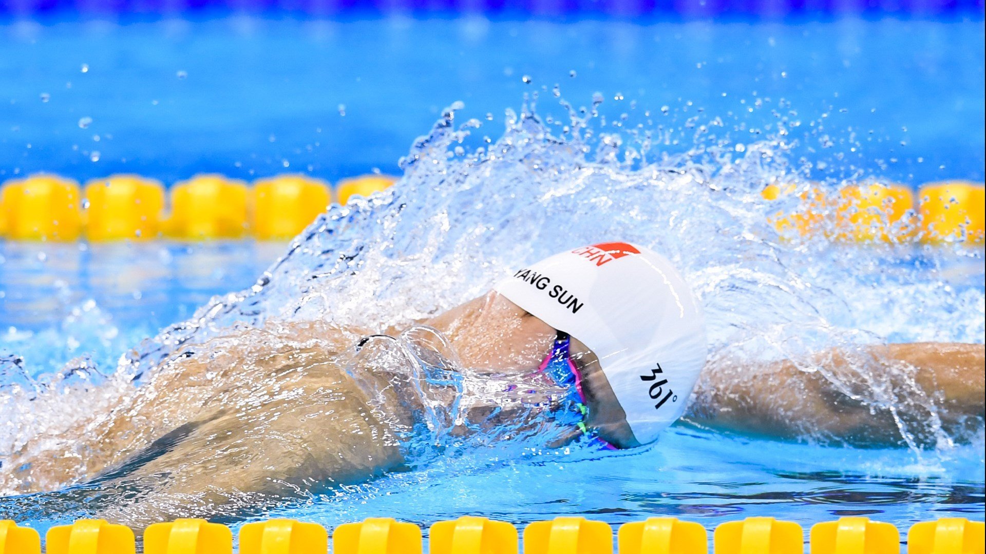九游app下载中心-女子选手打破性别偏见，女性打破性别歧视的例子